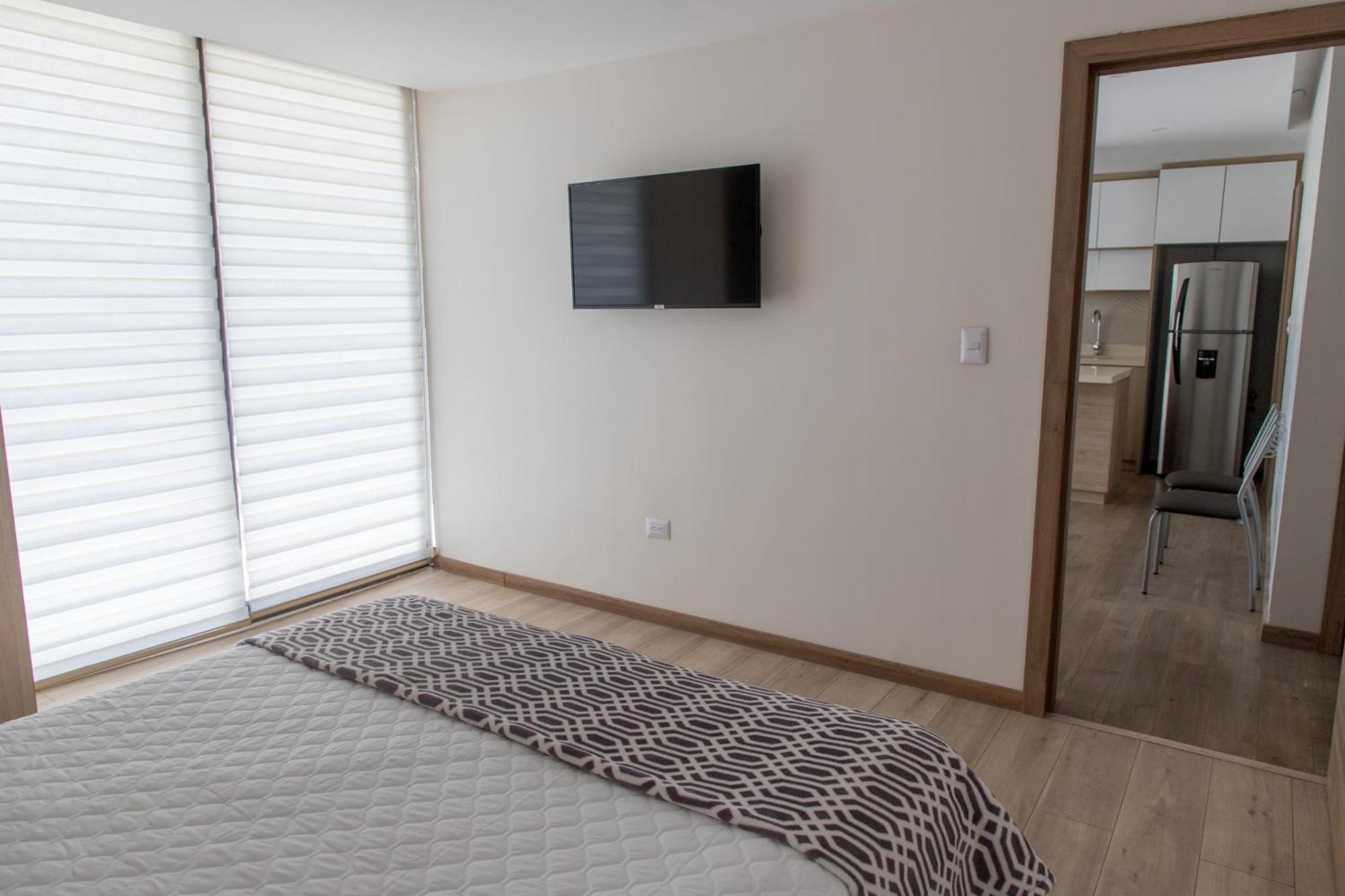 Hotel Brist0L Suites Centro Historico Куенка Екстер'єр фото